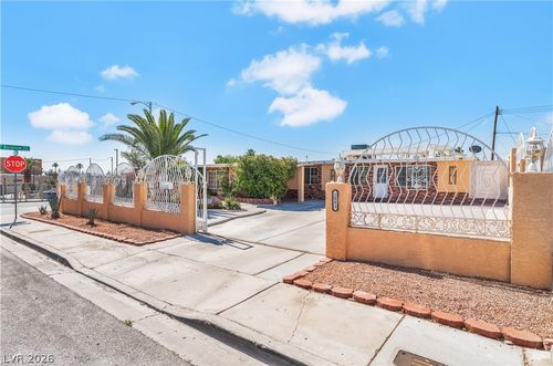 2083 La Vante Ave, Las Vegas, NV, 89169-1788 | Card Image