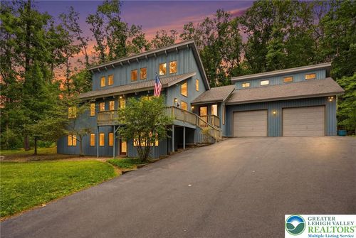 17 Maplewood Rd, Berwick, PA, 18603-5626 | Card Image