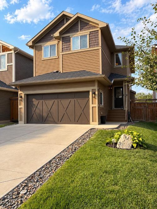 170 Fireside Pl, House with 3 bedrooms, 3 bathrooms and 4 parking in Cochrane AB | Card Image