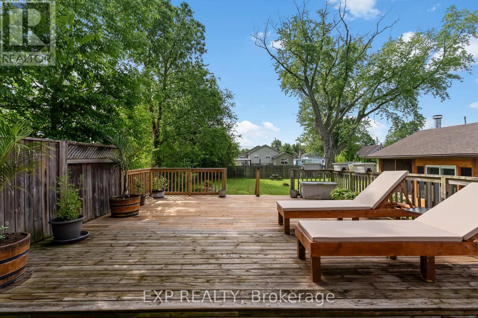 Residential in Niagara Falls (Chippawa) 3