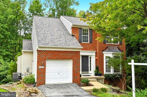 7239 Lyndsey Way, ELKRIDGE, MD, 21075-6805 | Card Image