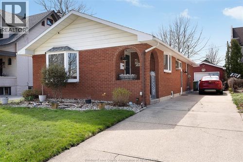 845 Glidden Ave, Windsor, ON, N8S2N6 | Card Image