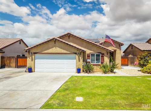 5222 Baja Dr, Bakersfield, CA, 93307-6996 | Card Image