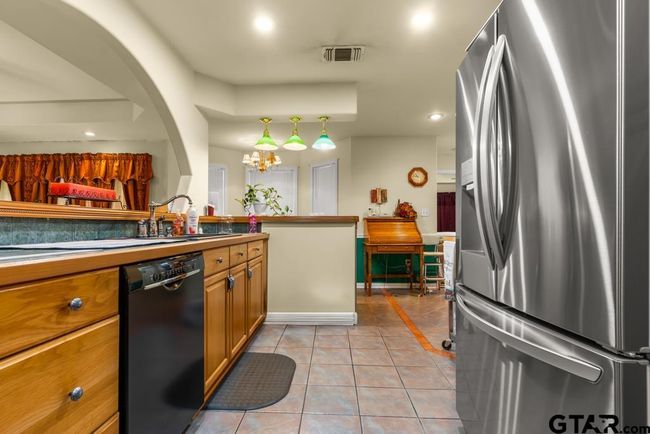 841 Pops Landing Rd, House other with 3 bedrooms, 2 bathrooms and null parking in Ore City TX | Image 20