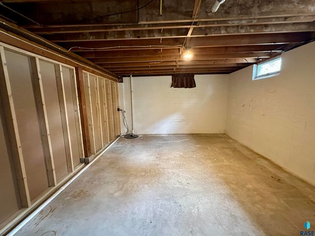 511 W Crawford St, House other with 3 bedrooms, 3 bathrooms and null parking in Luverne MN | Image 32