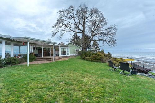 391 Bay Ave, Parksville, BC, V9P1E1 | Card Image