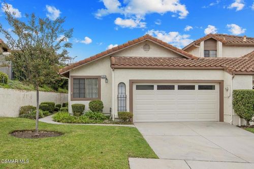 682 Llanerch Ln, Simi Valley, CA, 93065-6684 | Card Image