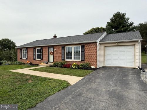 440 Scotland Rd, QUARRYVILLE, PA, 17566-9268 | Card Image