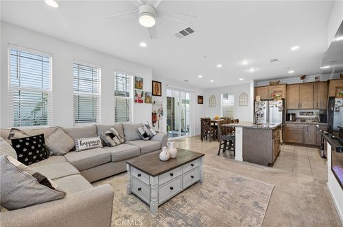 32395 Brunello Way, Temecula, CA, 92591-0388 | Card Image
