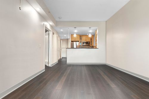 4g-3312 Hudson Ave, Union City, NJ, 07087-5946 | Card Image