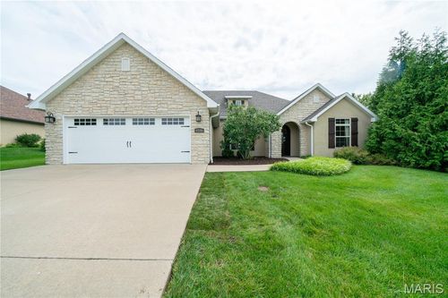 6106 Ivory Ln, COLUMBIA, MO, 65201-3875 | Card Image
