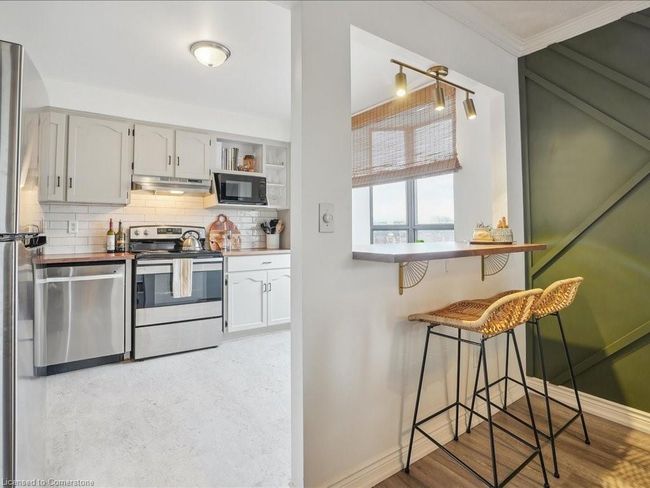 504 - 432 Main St E, House attached with 2 bedrooms, 2 bathrooms and 1 parking in Hamilton ON | Image 12