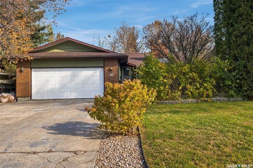 122 Michener Drive, Regina, SK, S4V0G8 | Card Image