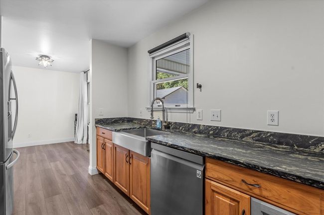 2110 Upper River Rd Ne, House other with 3 bedrooms, 2 bathrooms and 4 parking in Charleston TN | Image 15