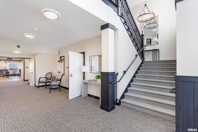 APT-310 - 2592 Middle Rd, Condo with 2 bedrooms, 2 bathrooms and null parking in Bettendorf IA | Image 13