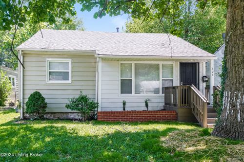 323 S 43rd St, Louisville, KY, 40212-2519 | Card Image