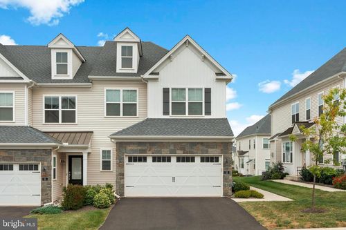55 Parry Way, WARMINSTER, PA, 18974-2862 | Card Image