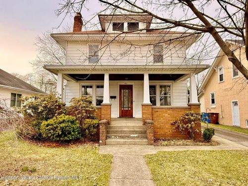 421 Albany Ave, Kingston, NY, 12401-2525 | Card Image