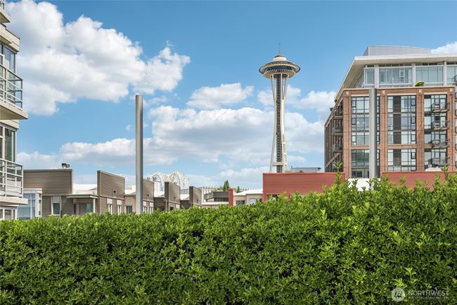 APT-205 - 2929 1 St Ave, Condo with 1 bedrooms, 1 bathrooms and 1 parking in Seattle WA | Image 30