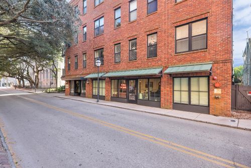 111-21 George St, Charleston, SC, 29401-1489 | Card Image