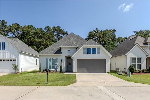 3033 Moss Point Ln, Madisonville, LA, 70447-3187 | Card Image