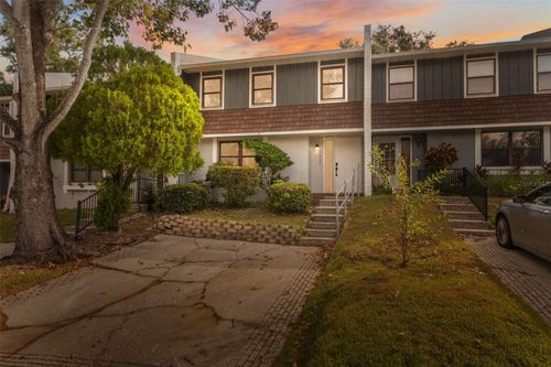 1325 Abbey Crescent Ln, CLEARWATER, FL, 33759-3230 | Card Image