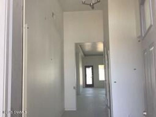 3652 BT Flooring | Image 4