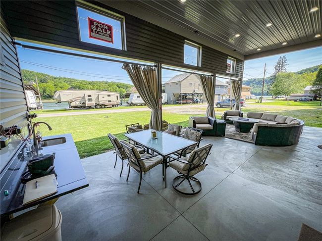 126 Dockside Ln, Home with 2 bedrooms, 2 bathrooms and 2 parking in Brady's Bend Twp PA | Image 12