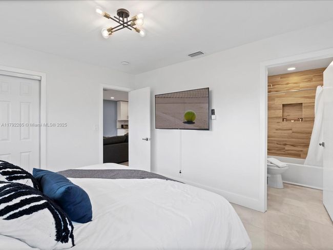 4761 Sw 43 Rd Ter, Home with 0 bedrooms, 0 bathrooms and 6 parking in Fort Lauderdale FL | Image 16
