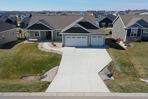 6677 Royal View Dr, DEFOREST, WI, 53532-2776 | Card Image
