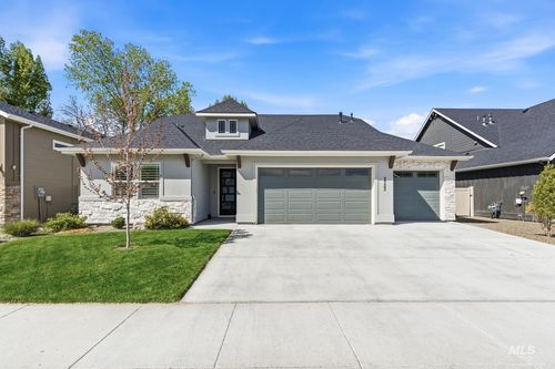 2733 E Melanite St, Nampa, ID, 83686-6855 | Card Image