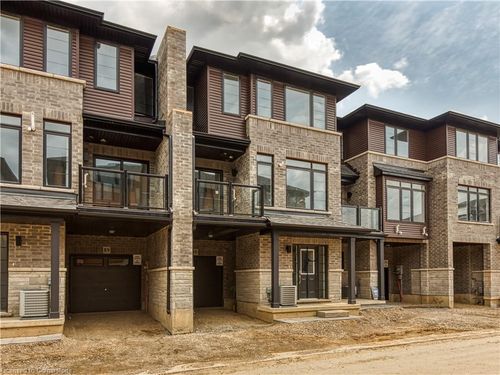 90-461 Blackburn Dr, Brantford, ON, N3T0W9 | Card Image