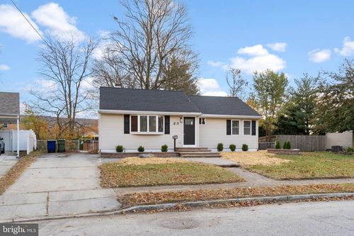 23 King Ave, Marlton, NJ, 08053-1313 | Card Image