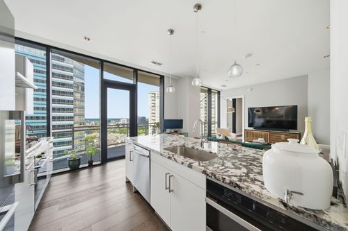 unit-1903-1409 Post Oak Blvd, Houston, TX, 77056-3050 | Card Image