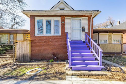 9020 S University Ave, Chicago, IL, 60619-7928 | Card Image