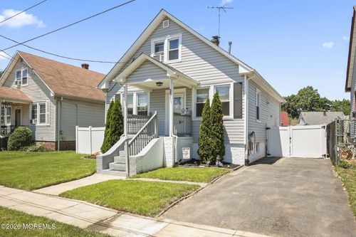 33 Joseph St, South River, NJ, 08882-1519 | Card Image