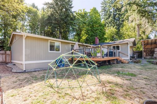 13977 Blackberry Ln Ne, Poulsbo, WA, 98370-7925 | Card Image