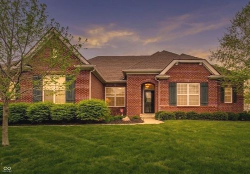 16765 Maines Valley Dr, Noblesville, IN, 46062-6818 | Card Image