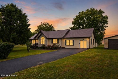 120 Oscar Ln, Speedwell, TN, 37870-8021 | Card Image