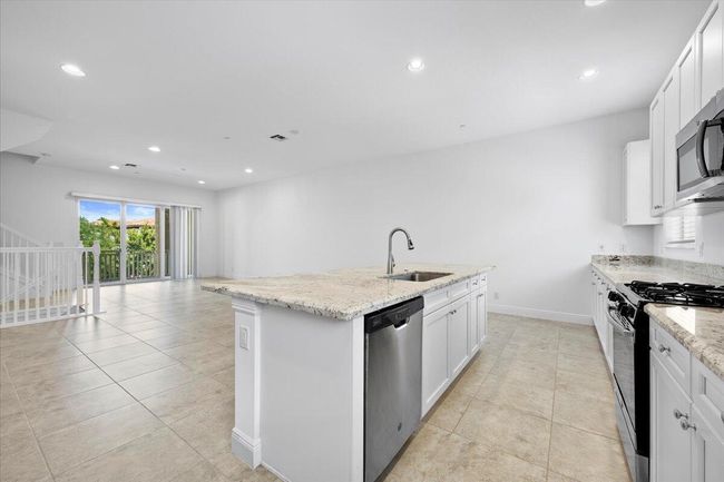 4141 Faraday Way, Condo with 3 bedrooms, 4 bathrooms and null parking in Palm Beach Gardens FL | Image 11