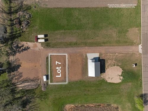 1305 (Unit 7) Guy Ave, Barron, WI, 54812 | Card Image