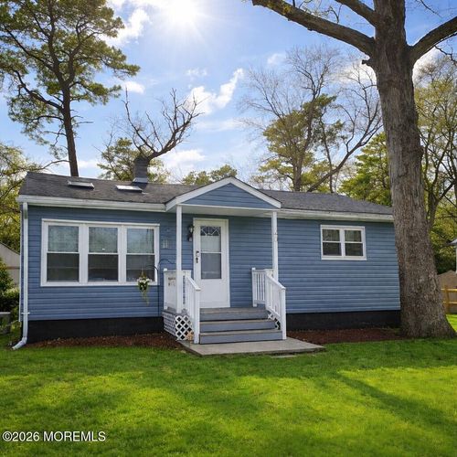 20 Foxglove St, Browns Mills, NJ, 08015-4331 | Card Image