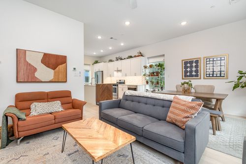apt-803-427 W 10th St, Dallas, TX, 75208-4746 | Card Image