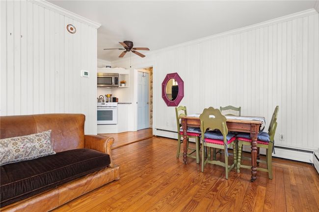 Apartment Living and Dining Area | Image 32