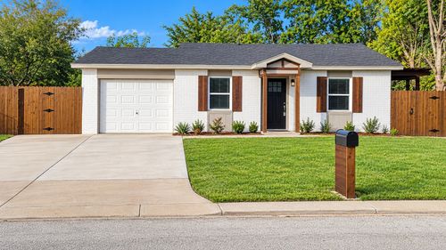 2451 Dancy Dr N, Fort Worth, TX, 76131-1905 | Card Image