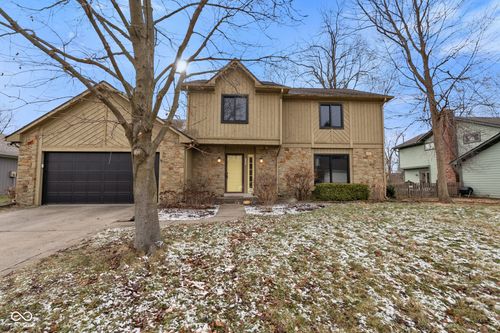 233 Boulder Ct, Carmel, IN, 46032-5204 | Card Image