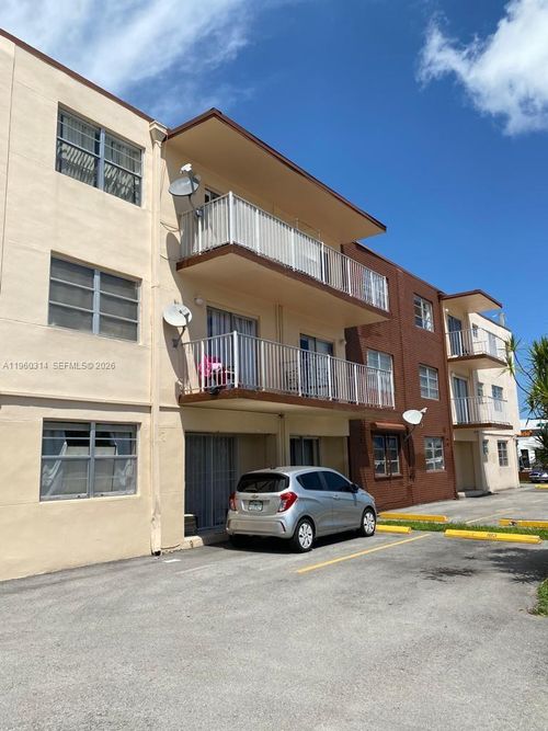 apt-101-12500 Ne 5th Ave, North Miami, FL, 33161-4737 | Card Image