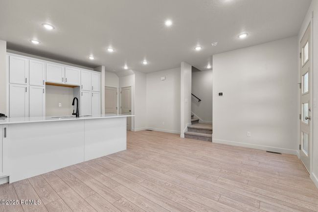 1804 N 180 E, Condo with 2 bedrooms, 3 bathrooms and null parking in Heber City UT | Image 4
