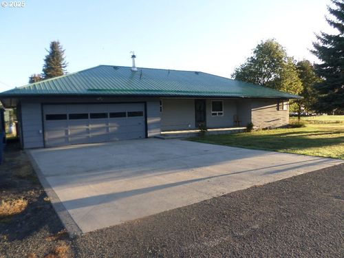 201 Litch St, Enterprise, OR, 97828-1239 | Card Image