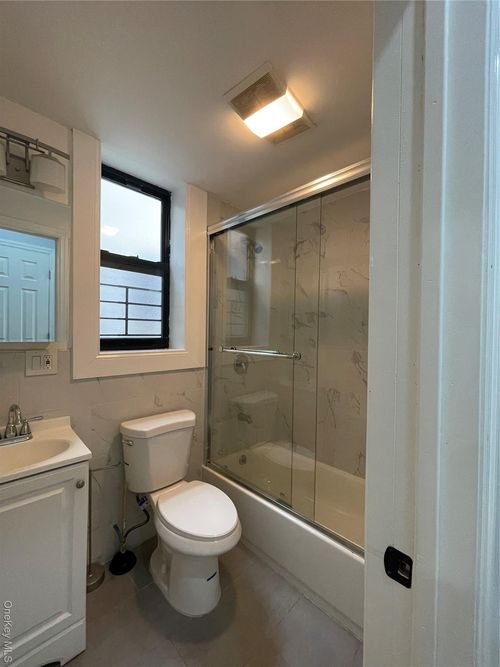 2273 Pacific St, Brooklyn, NY, 11233-4307 | Card Image